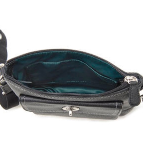 Nwt Authentic Coach Crossbody leather bag - Picture 3 of 8